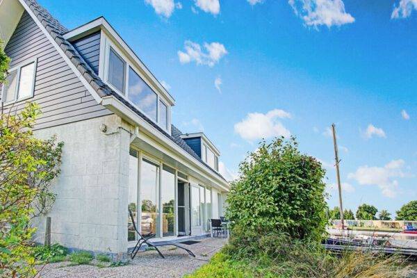 Watervilla Scharsterlaan 9 - 8p