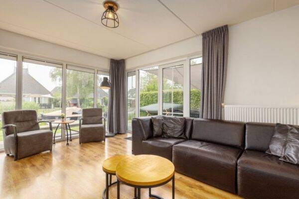 Watervilla Eernewoude Wâldbungalow 4 - 4p