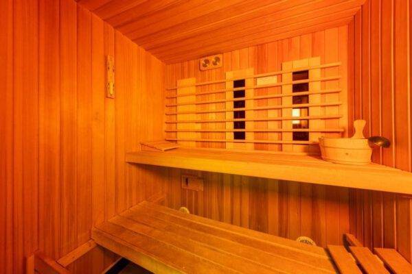 Watervilla Eernewoude Wellness Wiid Buitenspa 8 - 8p