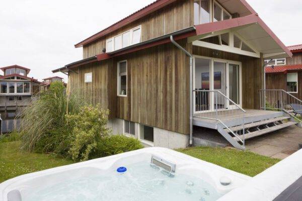Watervilla Noardburgum Goudplevier Wellness Plus 8 - 8p