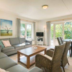 Watervilla Otter 8 Paasloo