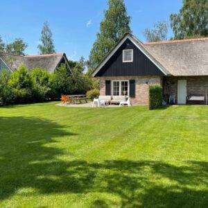 Watervilla Tjasker Comfort 6 Paasloo