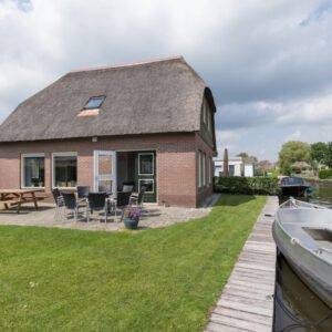 Watervilla Waterlelie 10 Wanneperveen